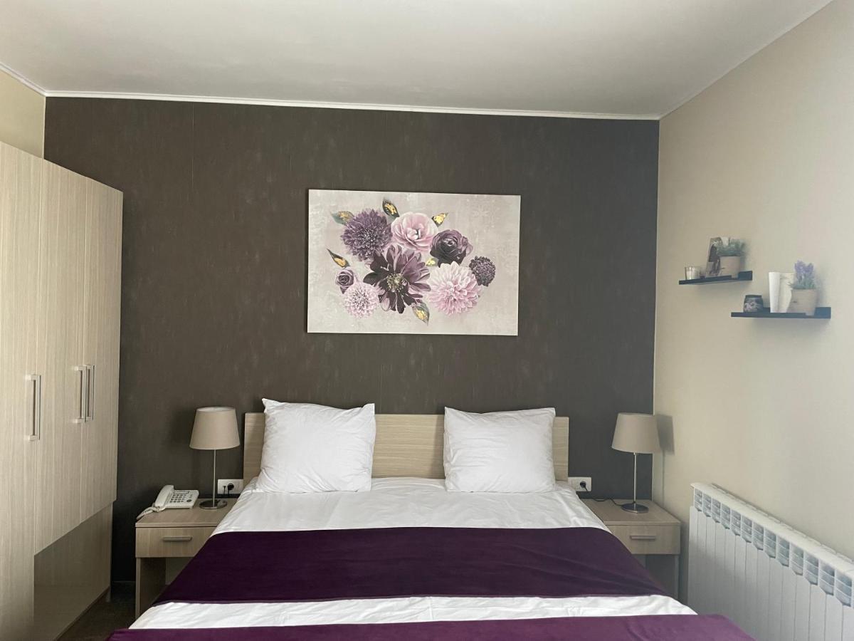 Vila Lucky Kop & Restoran Kopaonik Ngoại thất bức ảnh