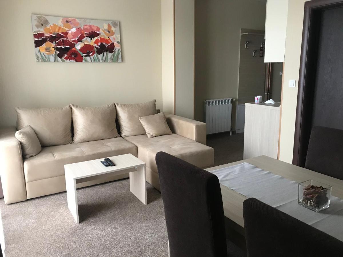 Vila Lucky Kop & Restoran Kopaonik Ngoại thất bức ảnh